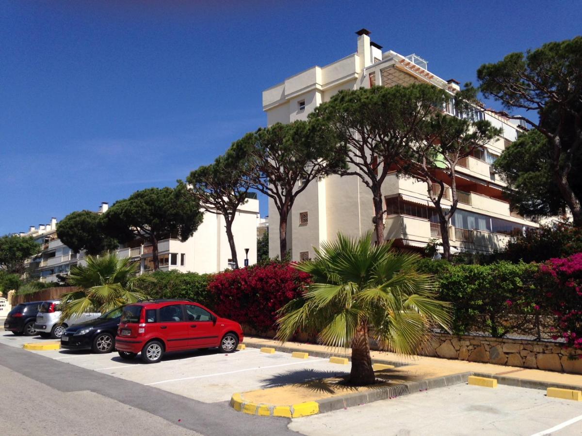 Beautiful Holiday Apartment 2 Bedroom Beach And Pool Malaga Marbella Calahonda Royale Mijas Costa Spain Exterior photo